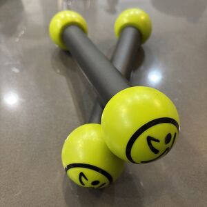 Zumba 1 lb Toning Sticks Shaker Weights Pair of Two Green Exercise Workout